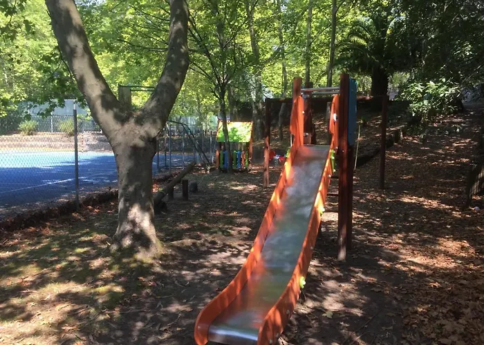 O Beque Хостел Моания